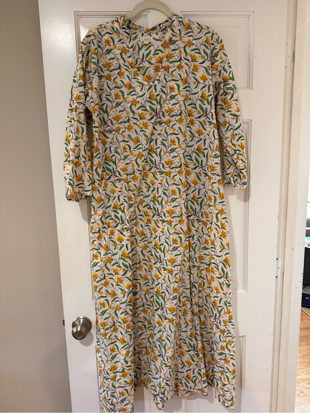 Livro Yellow Floral Maxi Dress Size Large